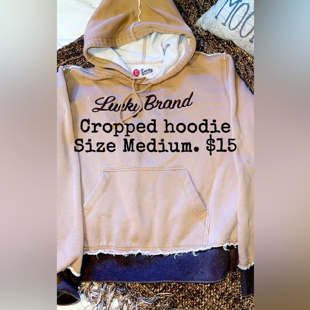 3/4 sleeve Cropped hoodie